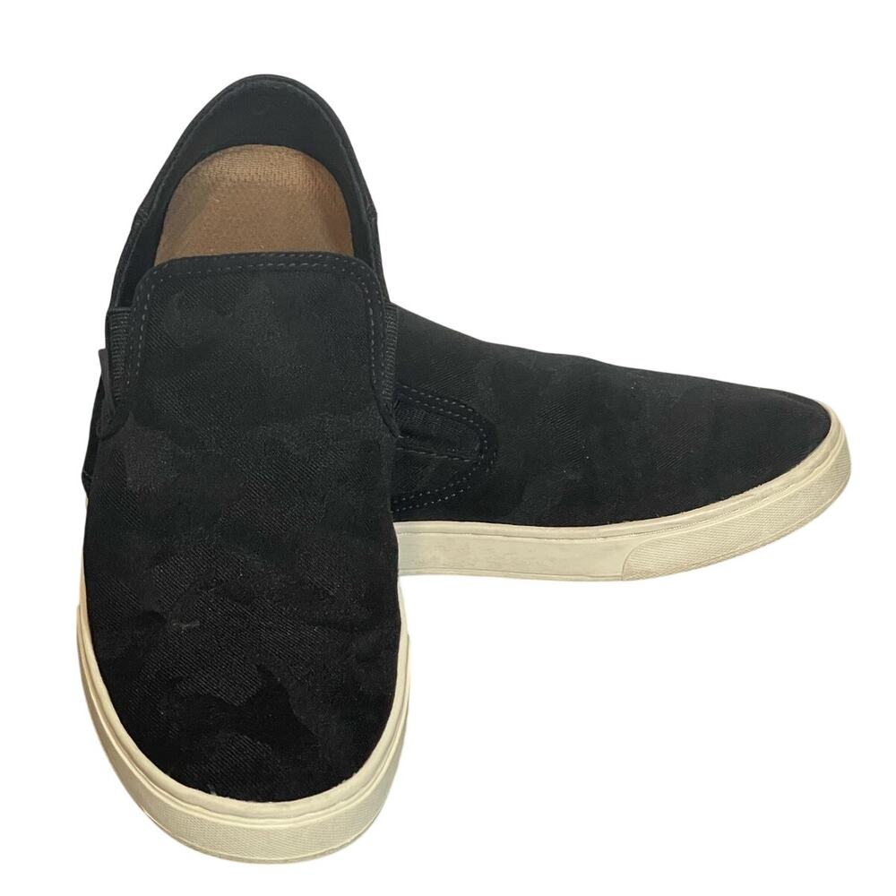 OluKai Pehuea Pai Camo Pattern Slip On Black Green Shoes Women’s Size 8W USED